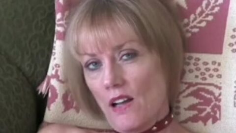 Let'S Examine Her Mature Pussy For Freshness
