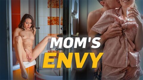 Mother4K. I Got So Wet And Horny When She Brought Her Bf Home